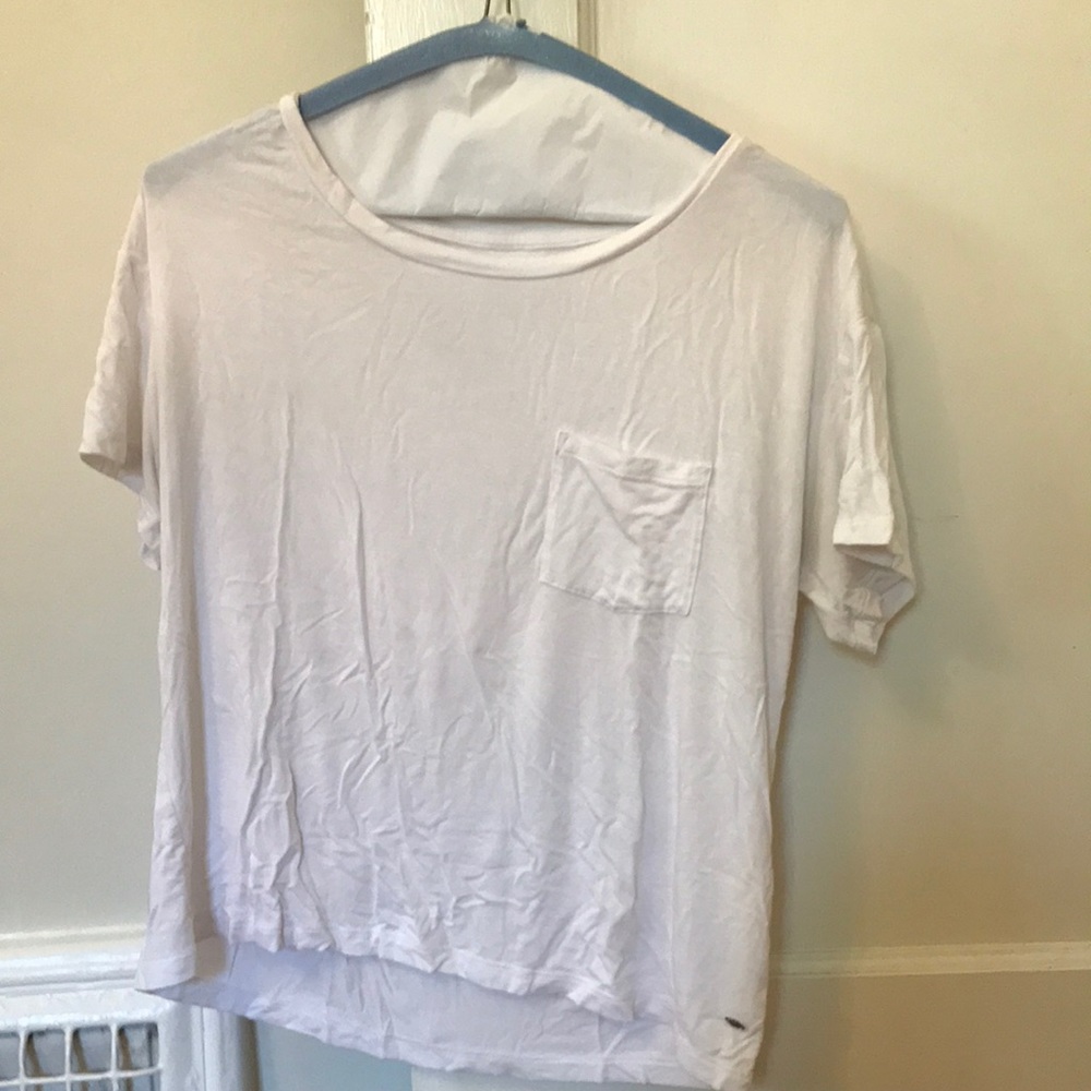 A white t-shirt